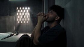 ভিন্ন লুকে ভক্তদের চমকে দিলেন শাকিব খান