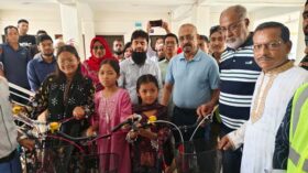 ময়মনসিংহে ৫৩ অসহায়-প্রতিবন্ধিদের মাঝে হুইল চেয়ার-সেলাই মেশিন বিতরণ  