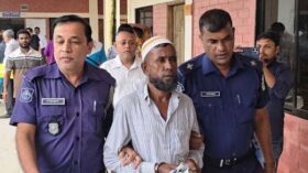 নেত্রকোণায় যুগান্তকারী রায়ে ধর্ষকের যাবজ্জীবন, কন্যার পিতৃপরিচয় ও সম্পত্তির অধিকার নিশ্চিত করলো আদালত