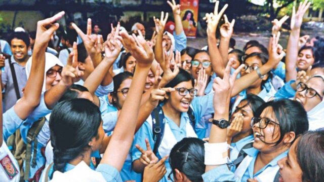 এসএসসি ও সমমানের পরীক্ষার ফল প্রকাশ ১০ আগস্ট