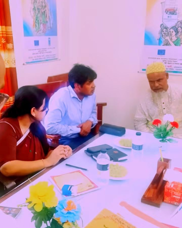 তারাকান্দা বিভিন্ন ইউনিয়ন পরিষদ ও প্রকল্প পরিদর্শনে ডি ডি এল জি
