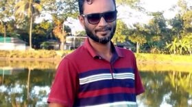 ঈশ্বরগঞ্জে বাসের ধাক্কায় ধানবোঝাই ট্রলির নিচে চাপা পড়ে ব্যবসায়ী নিহত