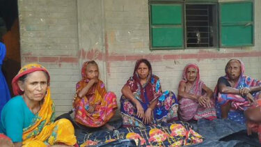 ফুলবাড়ীয়ায় বিদ্যুৎস্পৃষ্ট হয়ে আড়াই বছরের শিশুর মৃত্যু